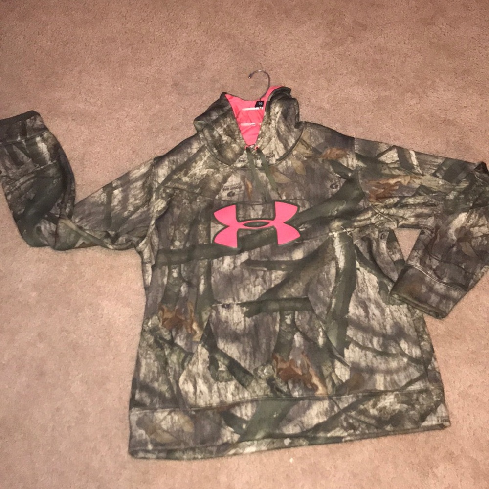 Under Armour hoodie